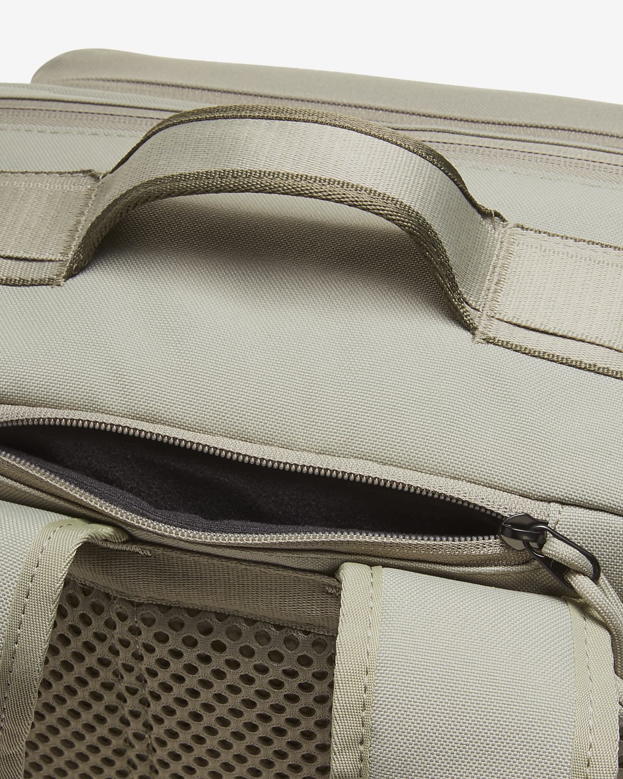 Nike公式 ナイキ ユーティリティ スピード グラフィック トレーニングバックパック オンラインストア 通販サイト