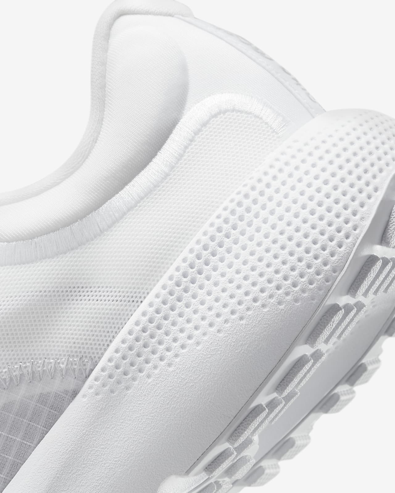 nike running escape run sneakers in white and gold