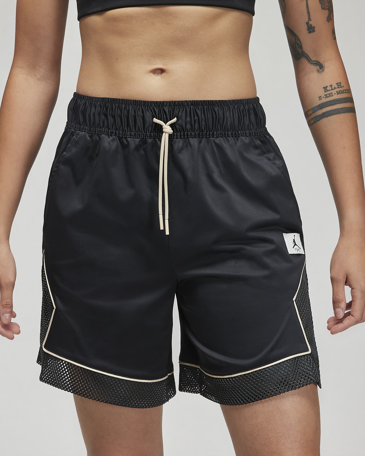 Diamond Shorts. Nike LU