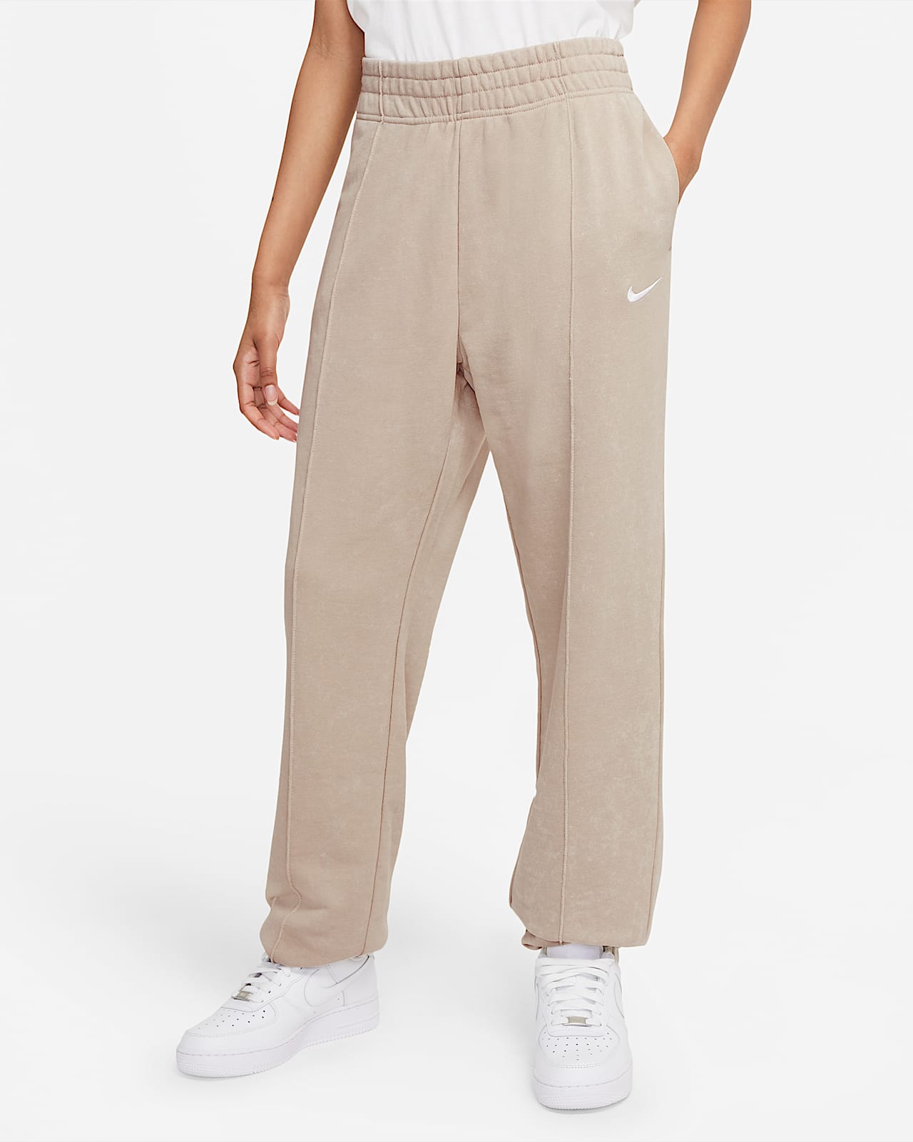 Pantaloni délavé in fleece Nike Sportswear Essential Collection - Donna.  Nike IT