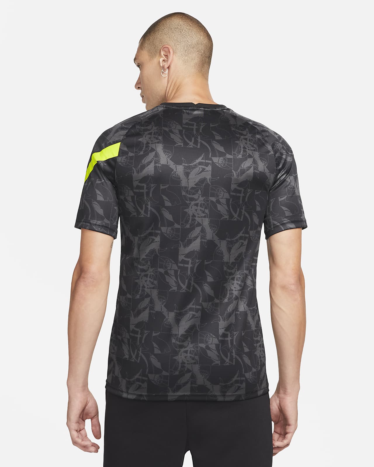 Nike Tottenham Men's Nike Dri-FIT T-Shirt. Nike.com