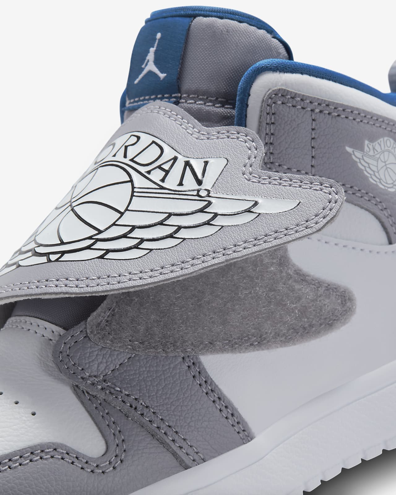 Sky Jordan 1 Younger Kids' Shoe. Nike AU