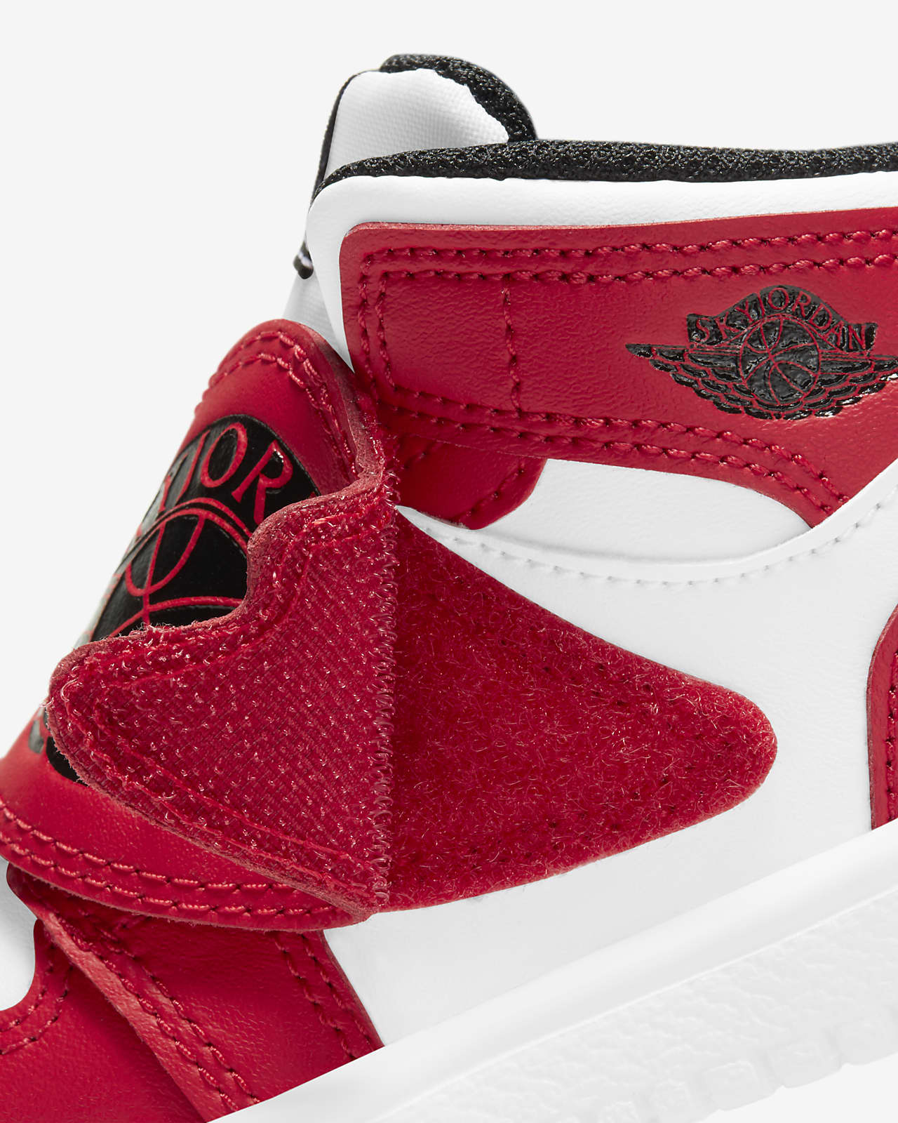 Sky Jordan 1 Bebek Ayakkabisi Nike Tr