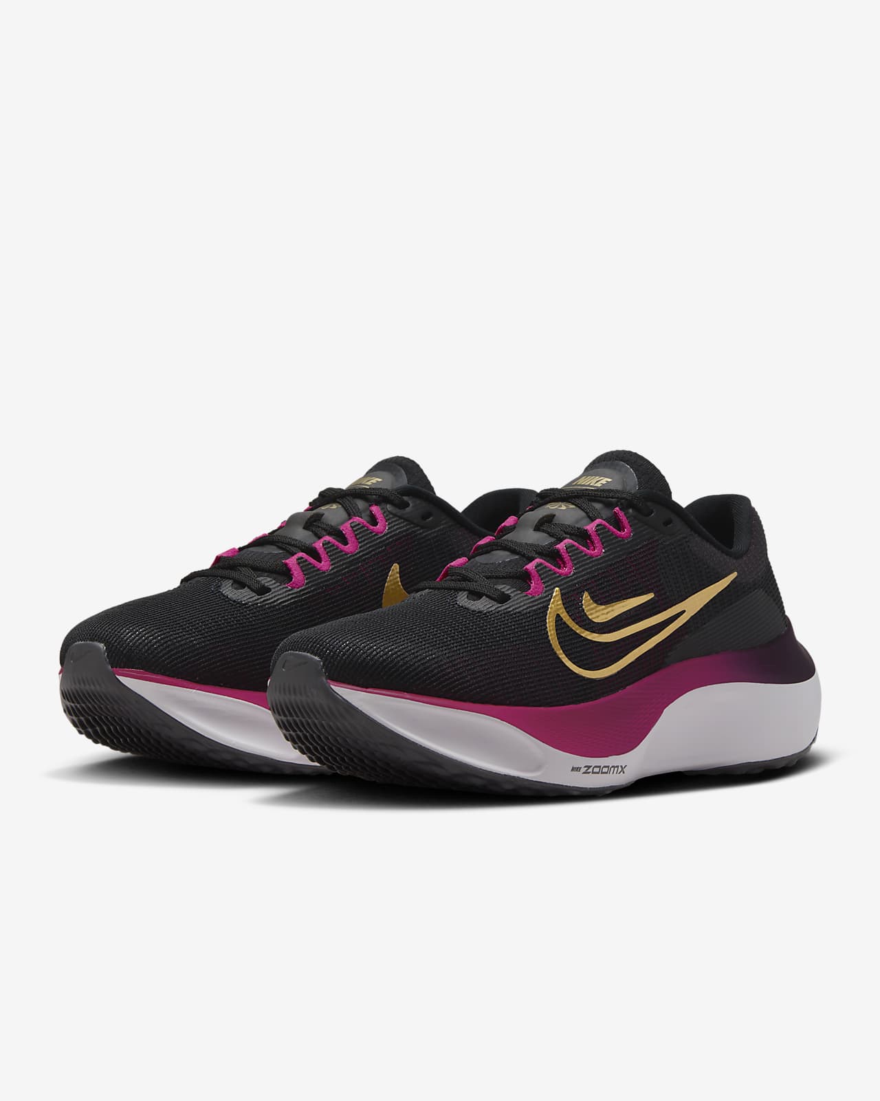 Nike Zoom Fly 5 女款路跑鞋。Nike TW