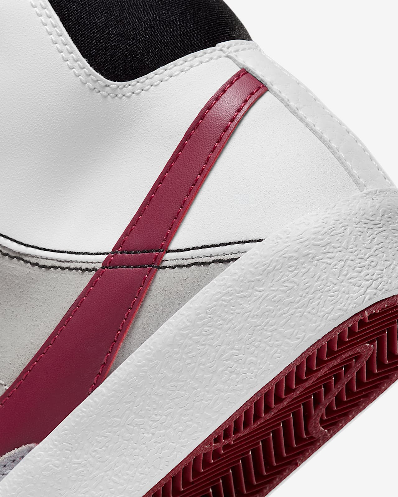 Nike Blazer Mid '77 SE Dance Zapatillas - Niño/a. Nike ES