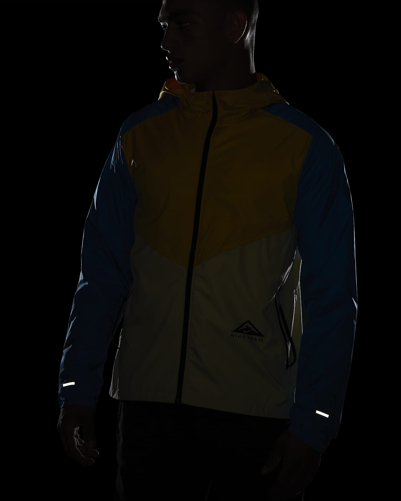 nike trail windrunner