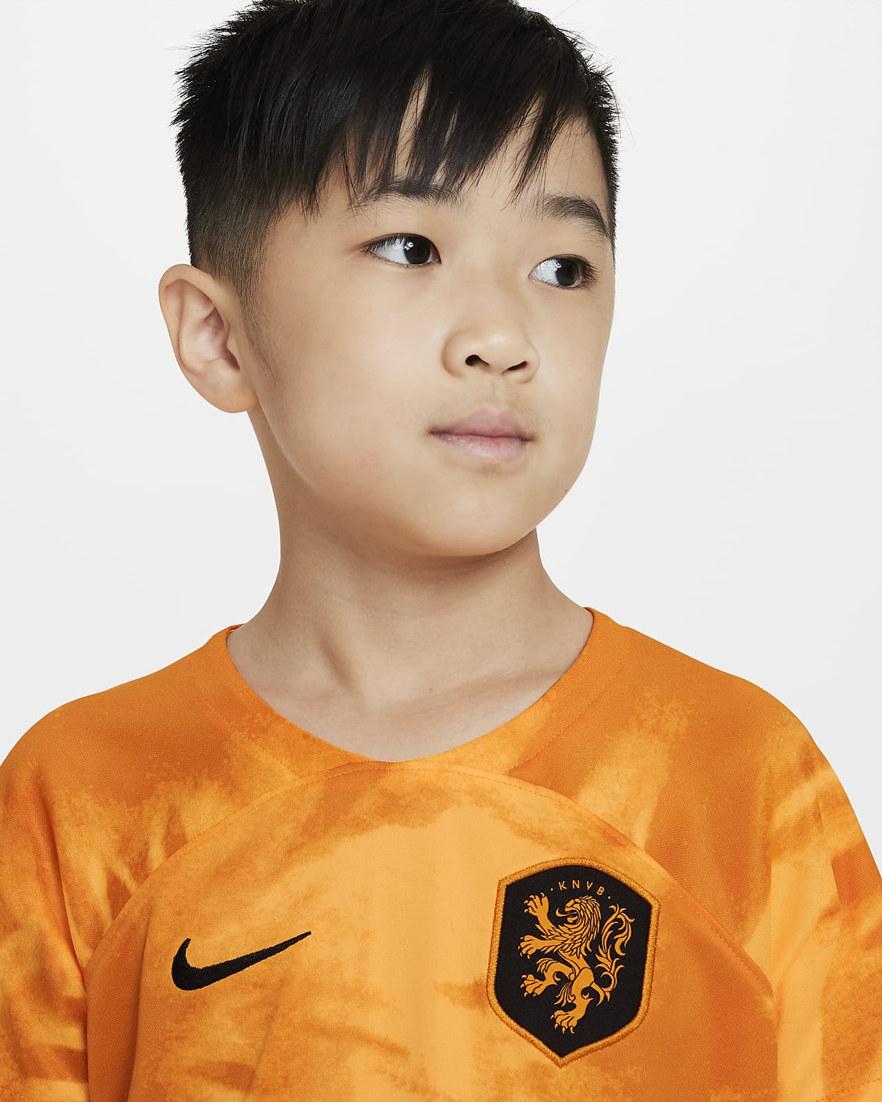 Netherlands 2022/23 Home Younger Kids' Nike Football Kit. Nike LU