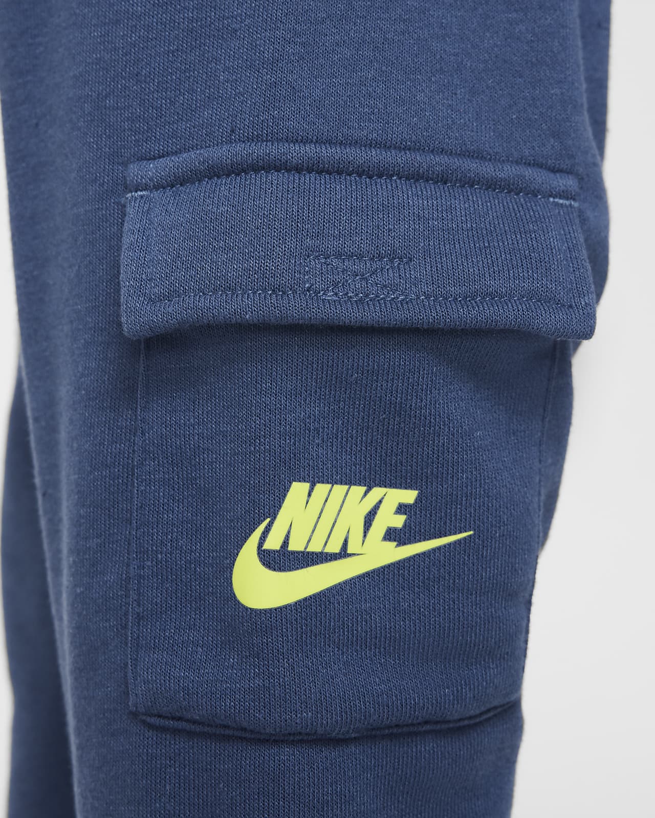 Nike Toddler T-Shirt and Pants Set 