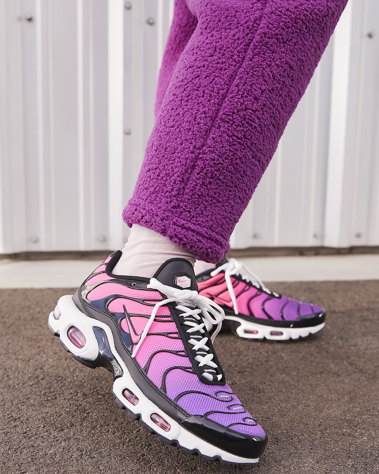 Nike Air Max Plus Women's Shoes. Nike LU