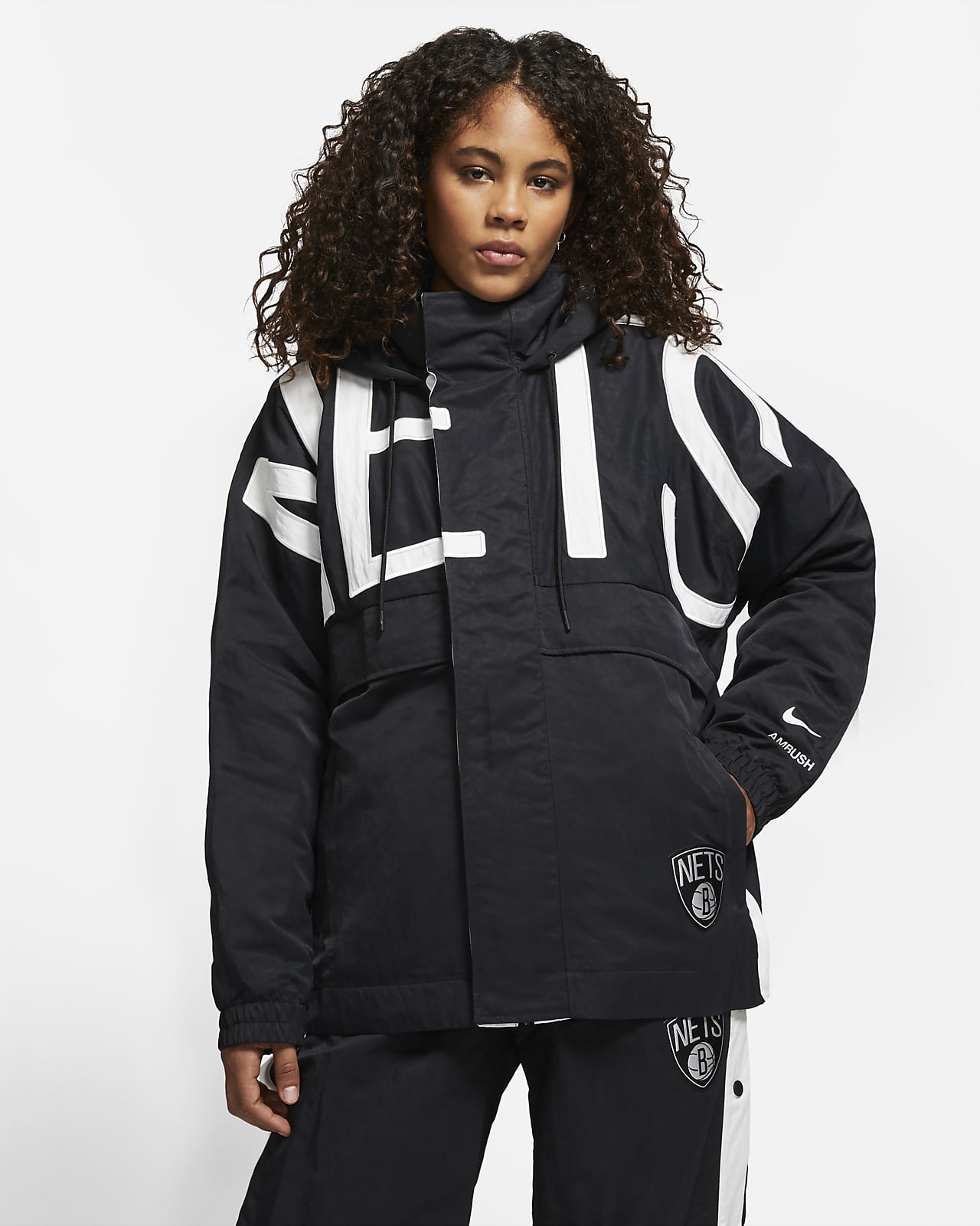 Nike Shield Rain Jacket Hooded Running Water Resist CU3385-100 $150 Women's  L | eBay