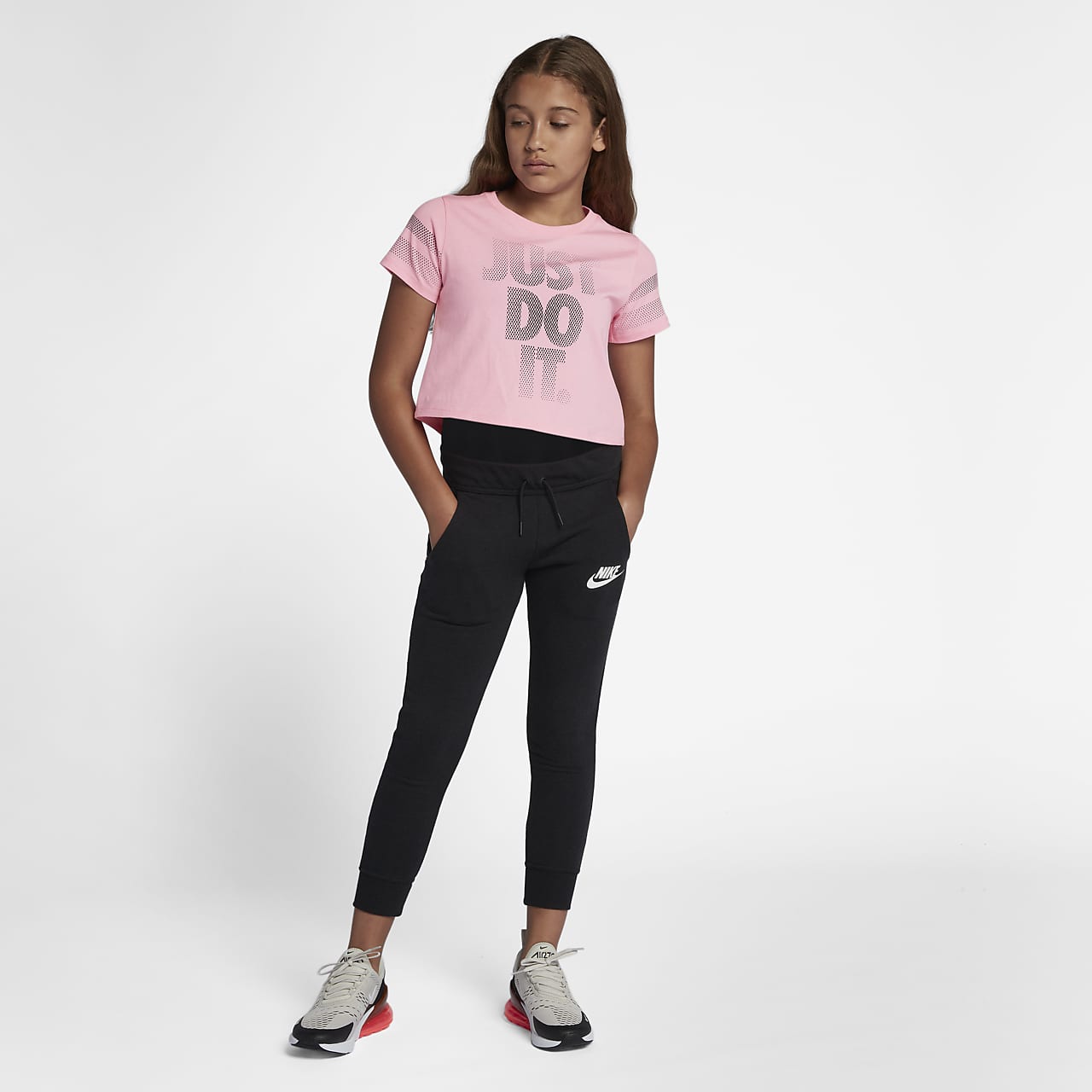 Nike Sportswear Older Kids' (Girls') Cropped T-Shirt. Nike CA