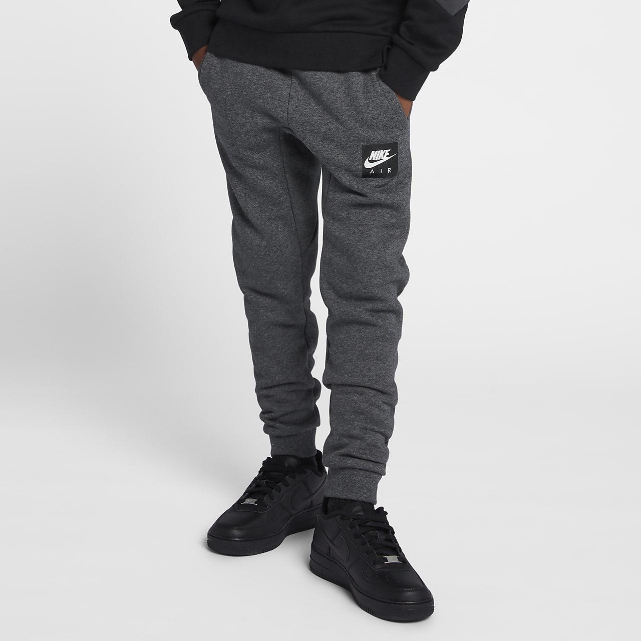 nike trousers for boys