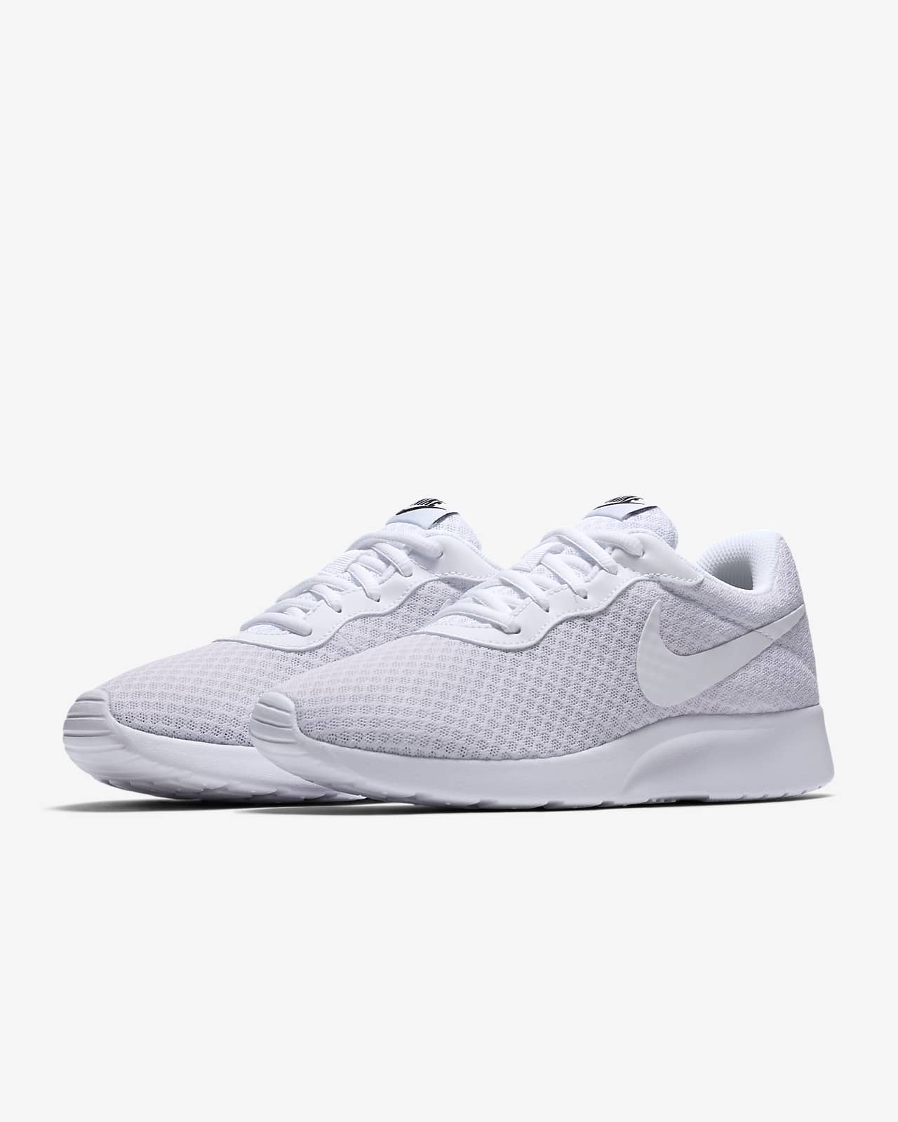 nike tanjun 8126