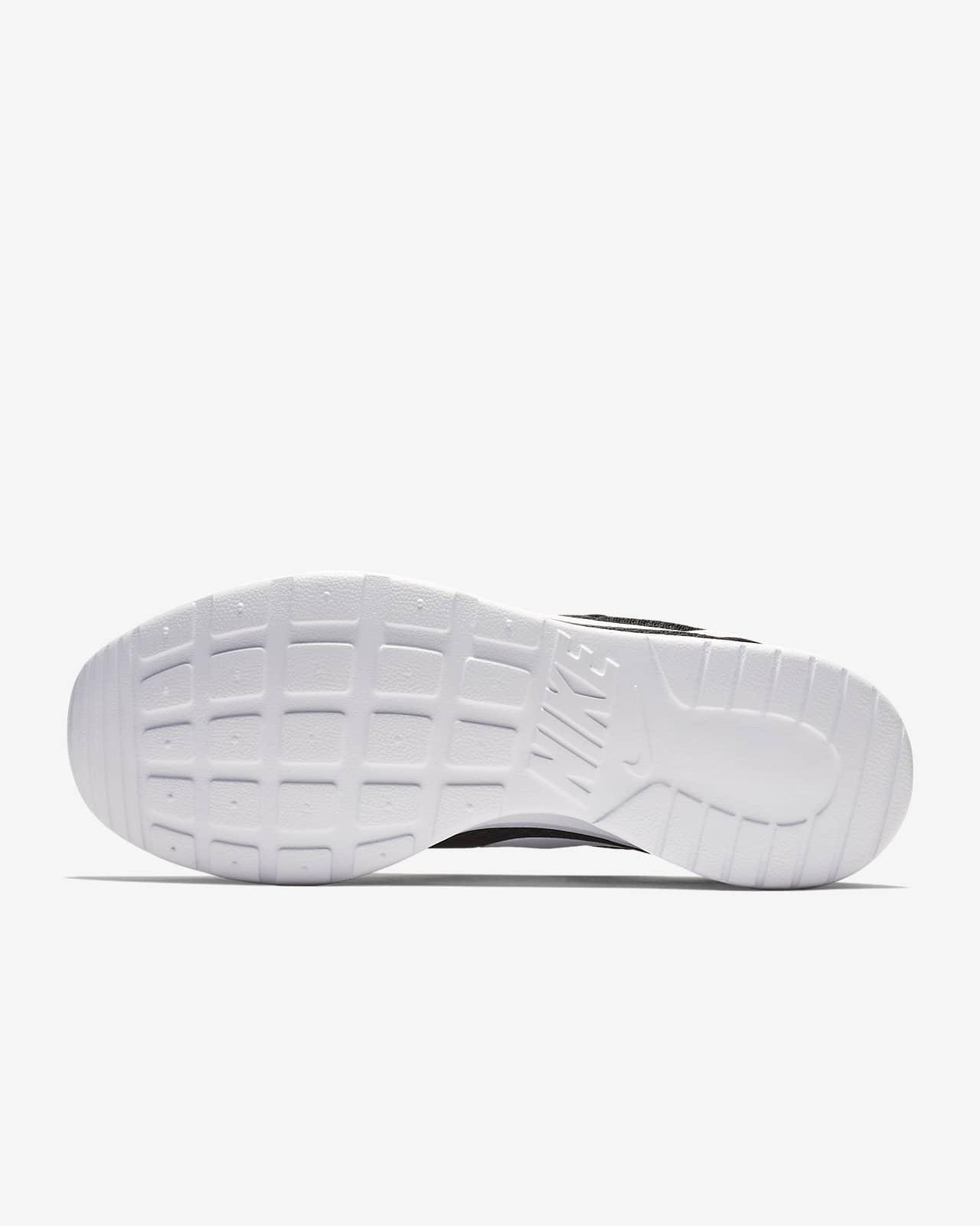 Calzature per Donna Nike Tanjun | Tendenze 2022 online su Shopalike.it