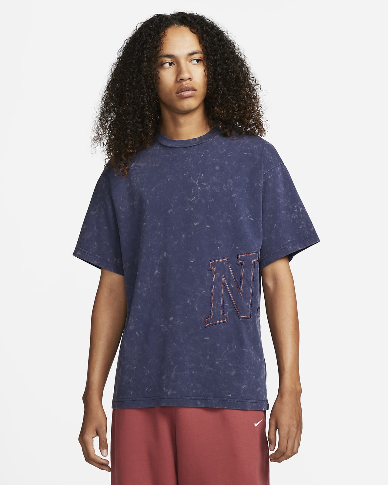 T-Shirt Nike με ξεθωριασμένη εμφάνιση