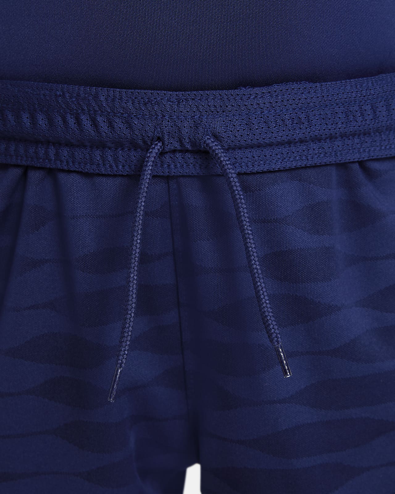 tottenham hotspur strike shorts