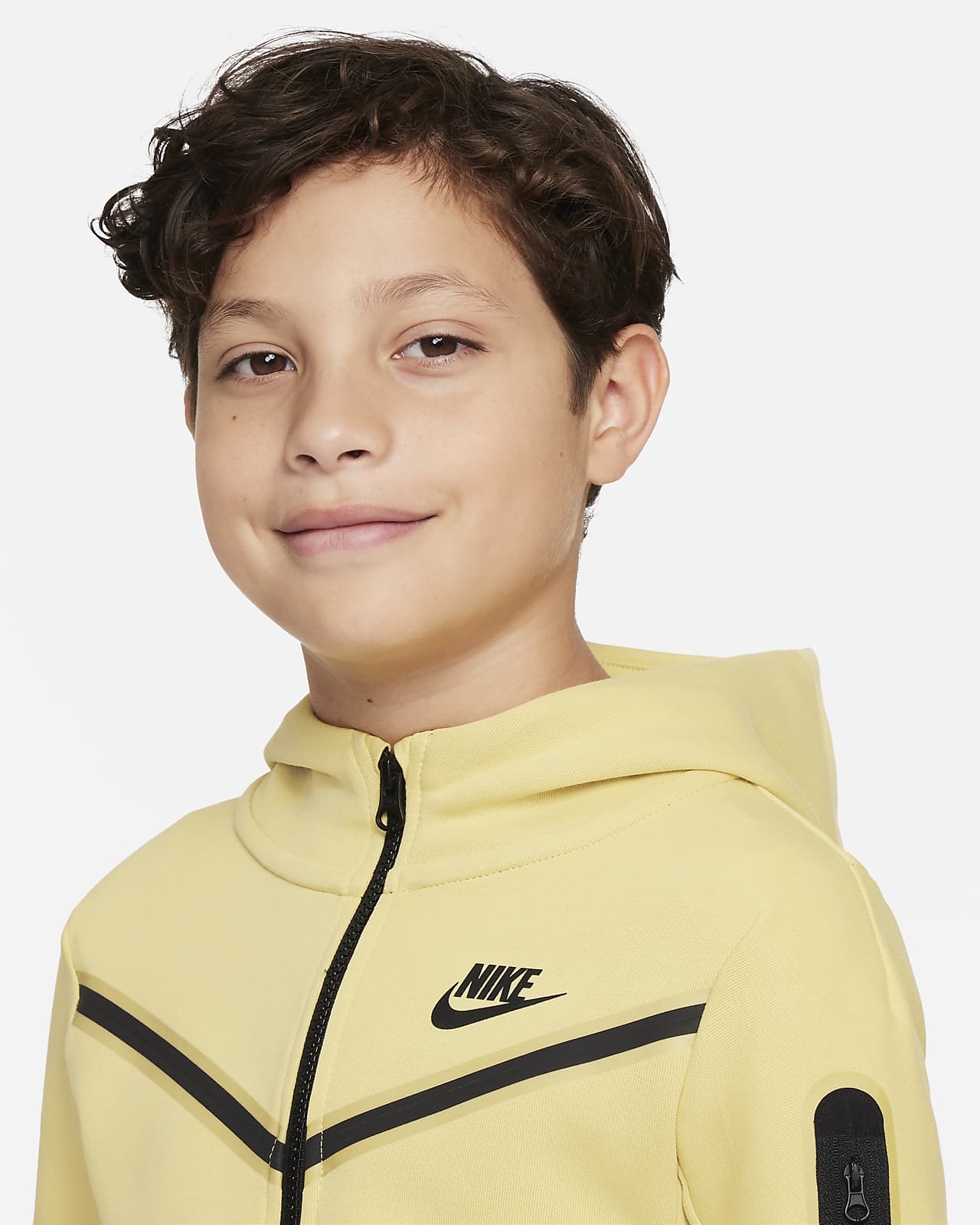 Nike Sportswear Tech Fleece Older Kids' (Boys') Full-Zip Hoodie. Nike CZ