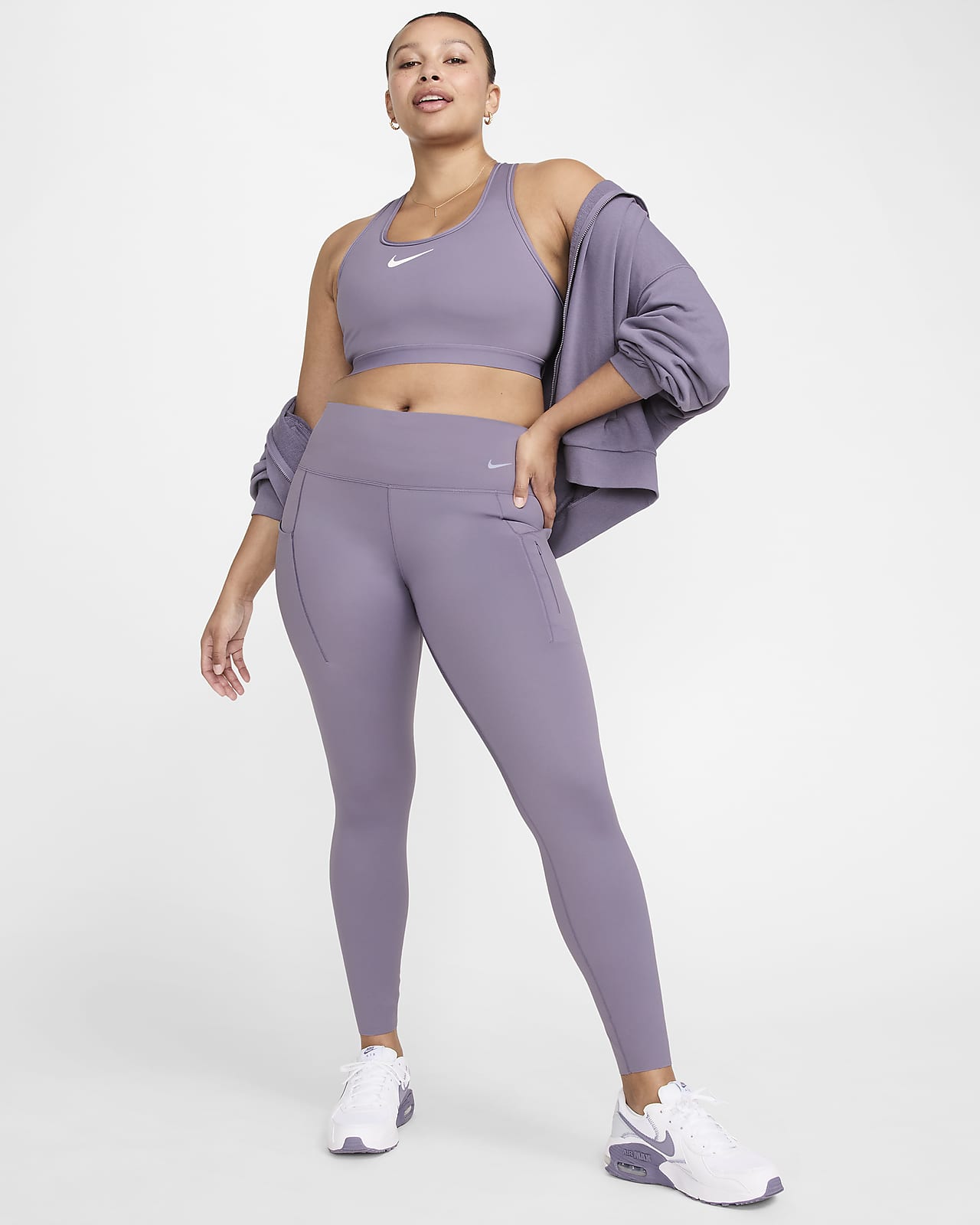 Nike Go erős tartást adó, középmagas derekú, teljes hosszúságú női leggings zsebekkel