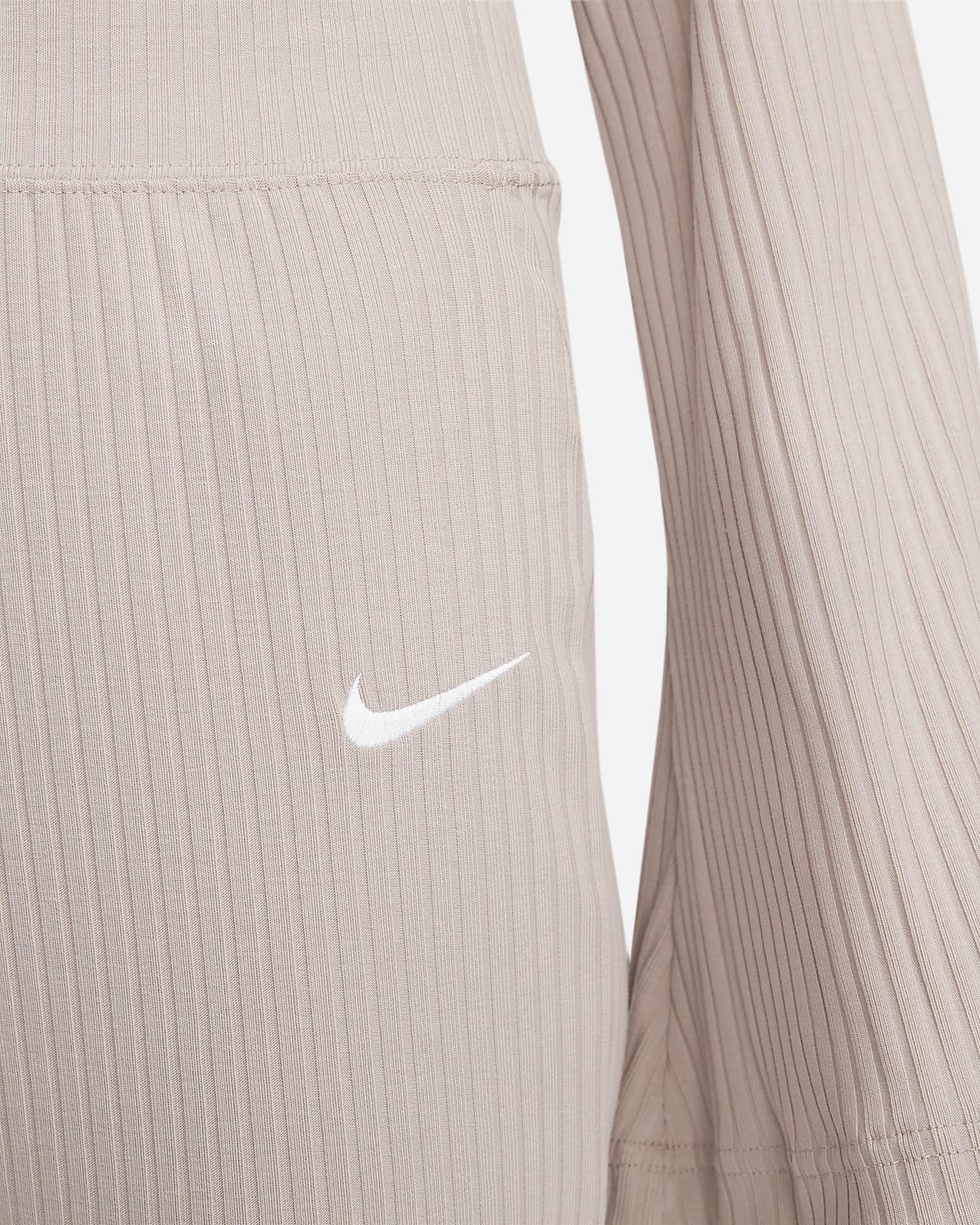 Nike Sportswear Women's High-Waisted Ribbed Jersey Trousers. Nike AE