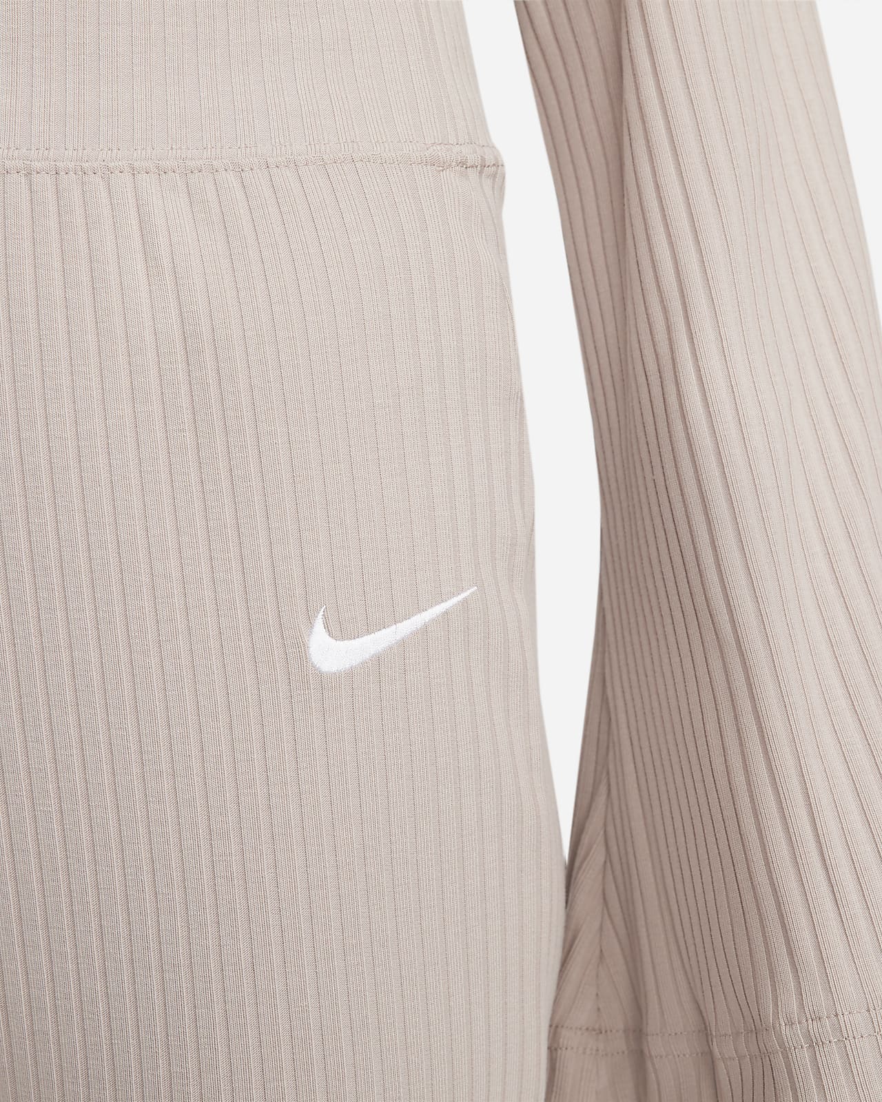 Nike Sportswear Women's HighWaisted Ribbed Jersey Trousers. Nike AE