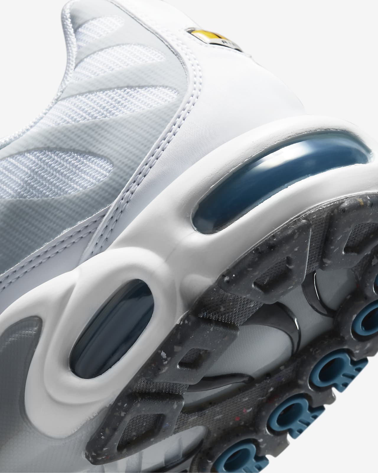 nike air max plus white and grey