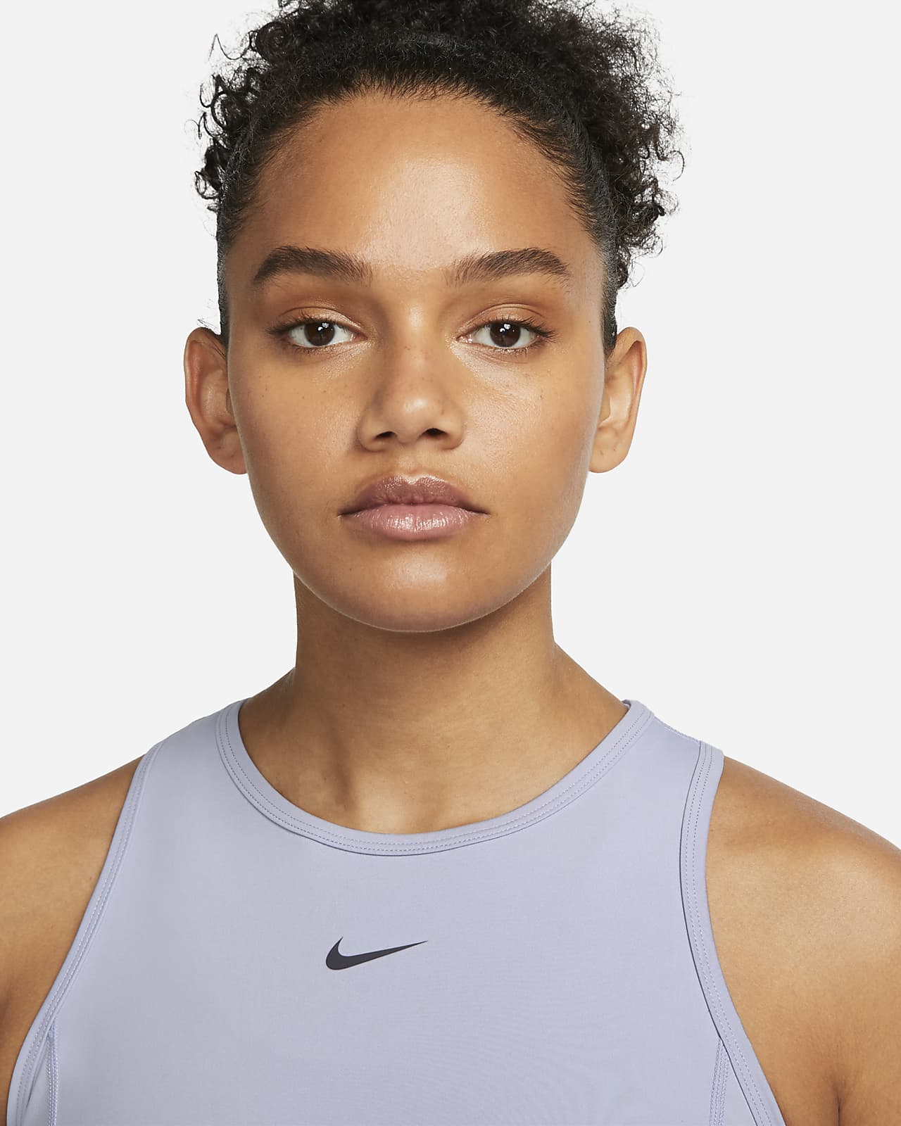 Kort Nike Pro Dri-FIT-træningstanktop til kvinder. DK