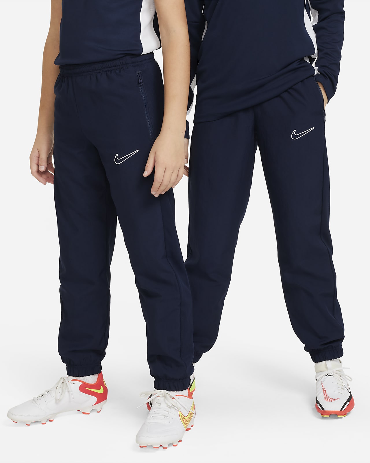 Spodnie piłkarskie dla dużych dzieci Nike Dri-FIT Academy23