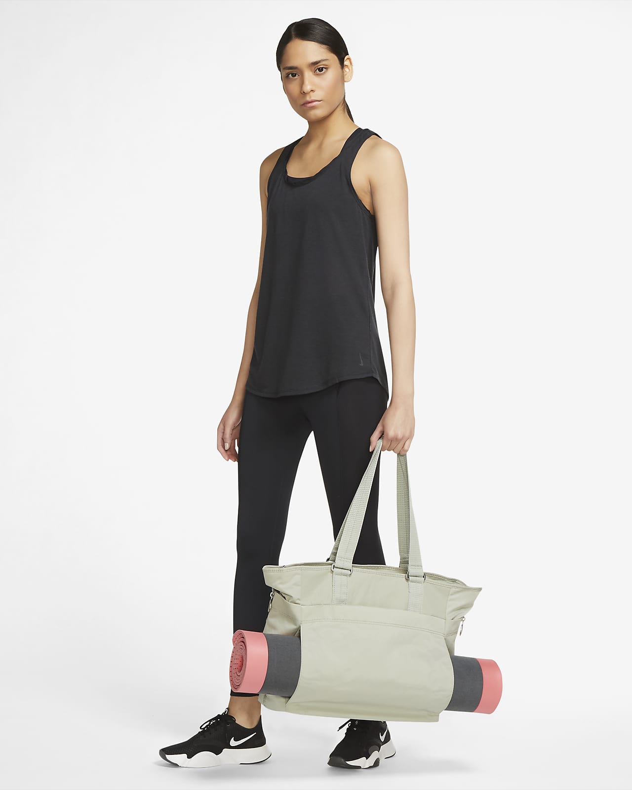 Nike One Luxe Women's Training Bag.