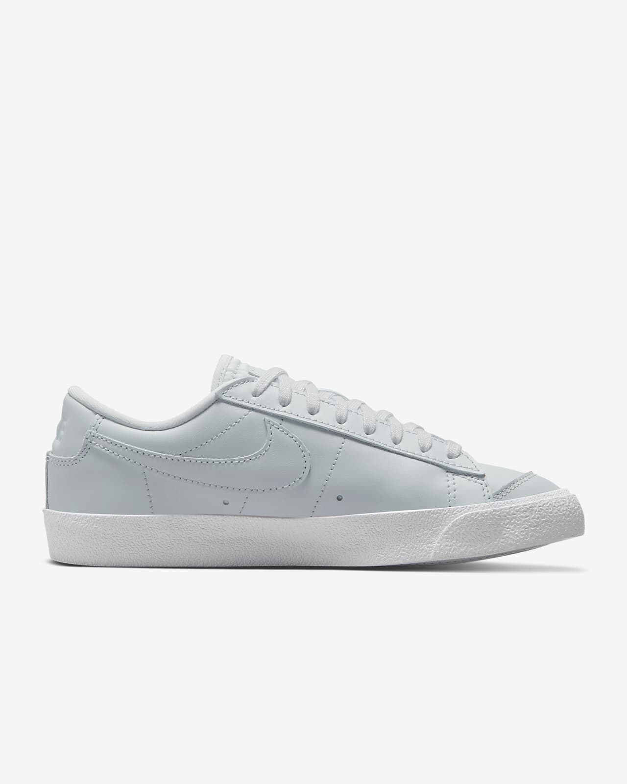 blazer low se