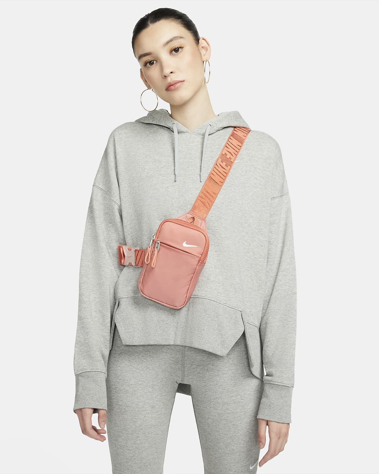 Marsupio piccolo Nike Sportswear Essentials (1 L). Nike IT