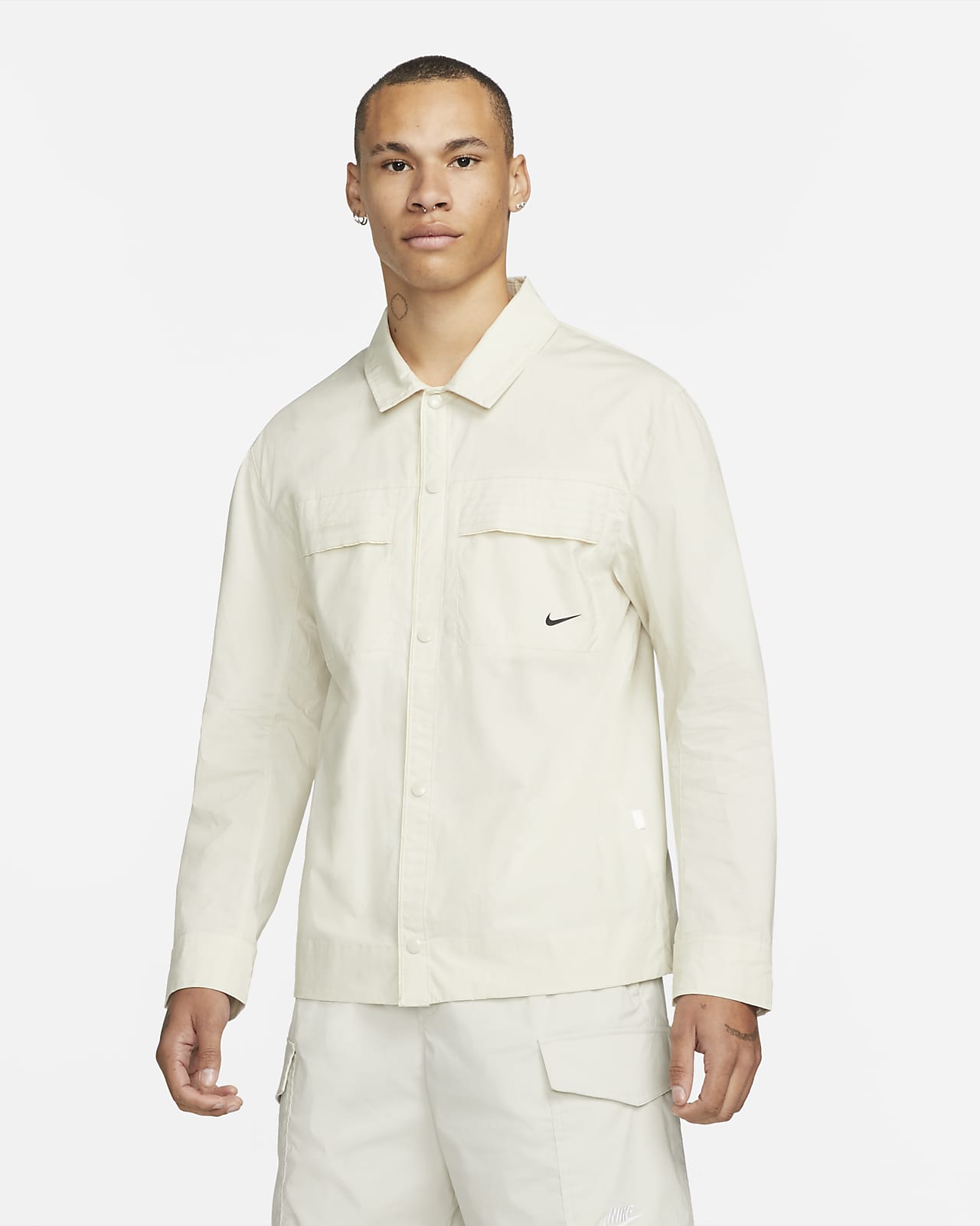 Nike Sportswear Style Essentials Men's Woven Button-Up Top. Nike LU