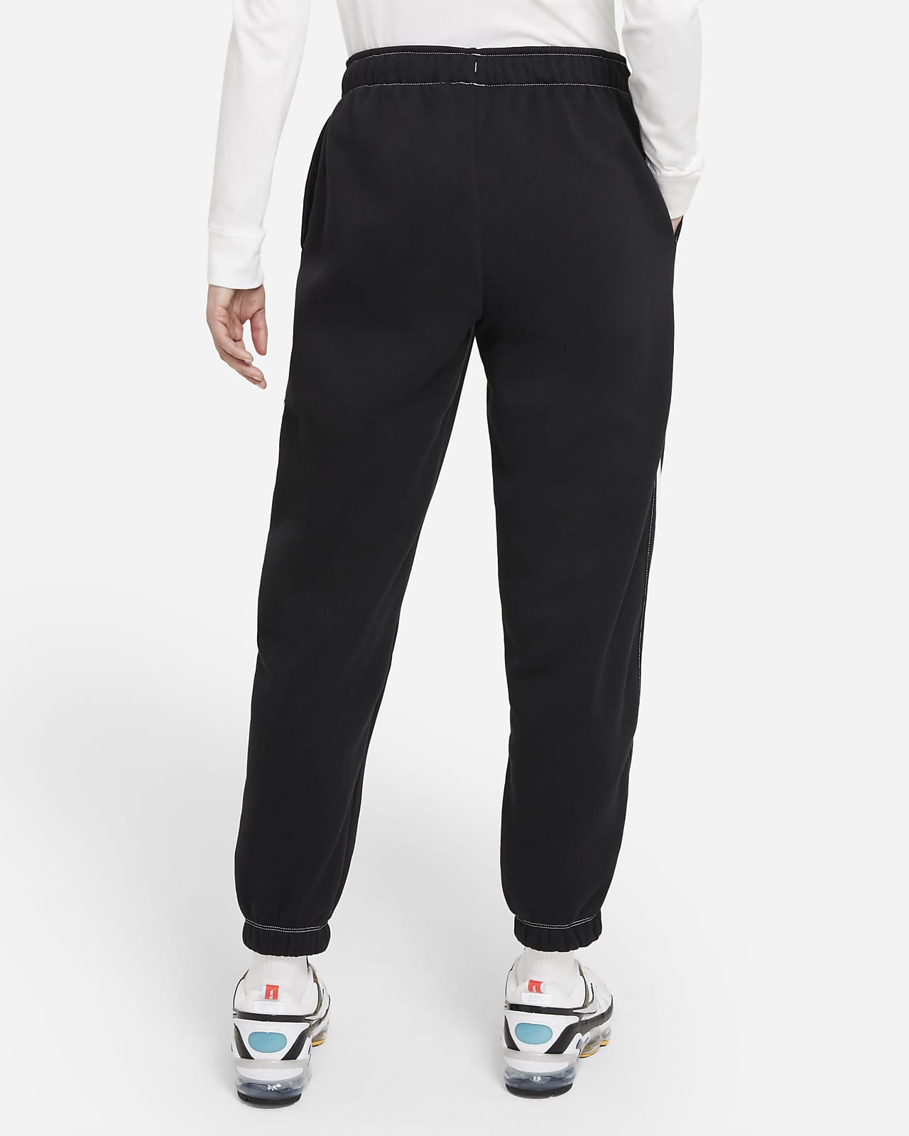 nike swoosh fleece joggers black