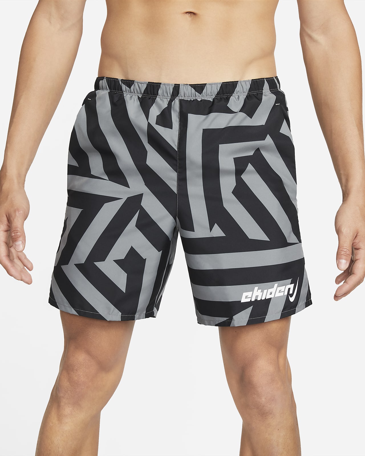 short challenger nike