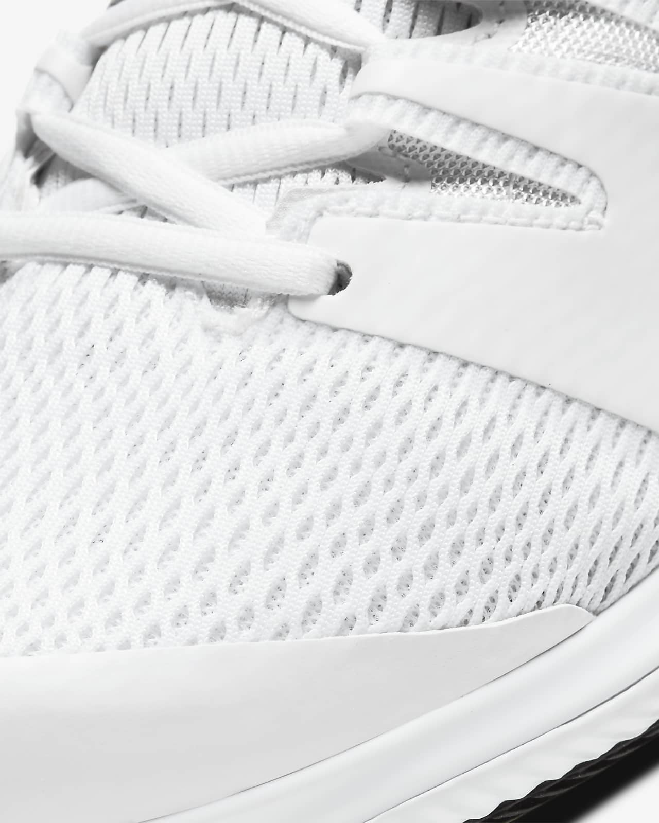 wide white tennis shoes