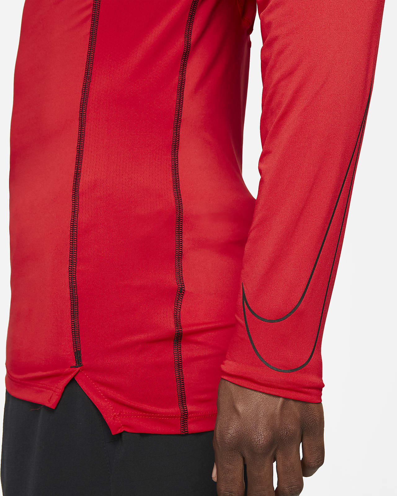 Nike Pro DriFIT Men's TightFit LongSleeve Top. Nike CH