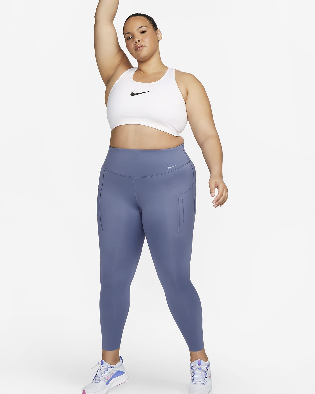 Leggings de largo completo y tiro alto con sujeción firme y bolsillos para mujer Nike Go (talla grande)