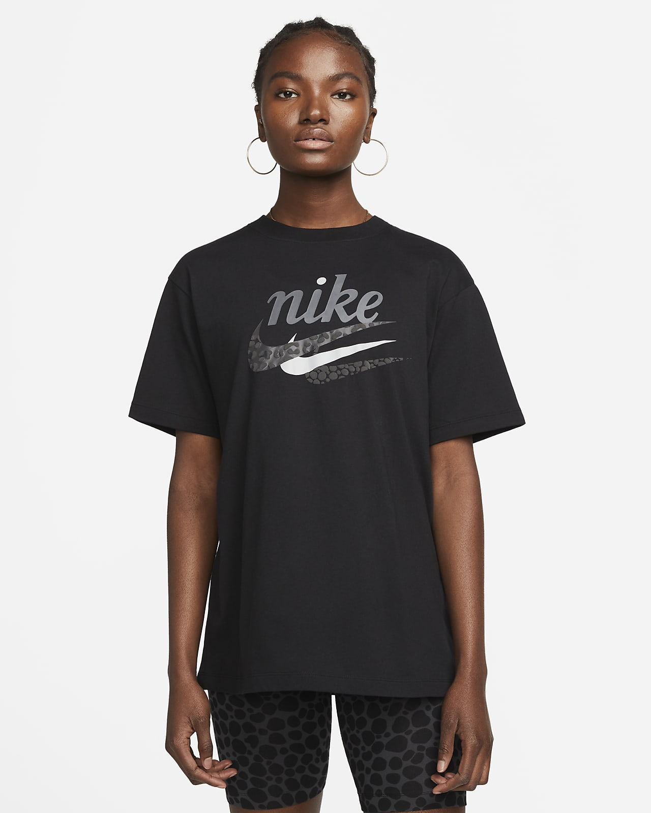 Playera para mujer Nike Sportswear Essentials. Nike.com