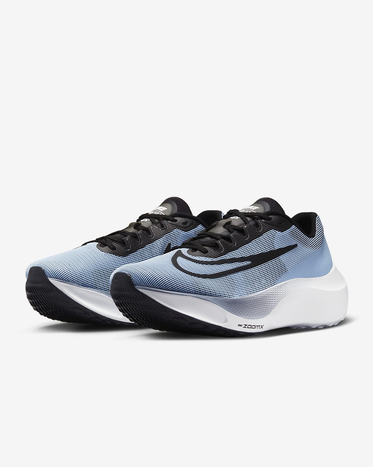 驚きの安さ Nike zoom fly5 ナイキ ズームフライ5 28cm エクササイズ