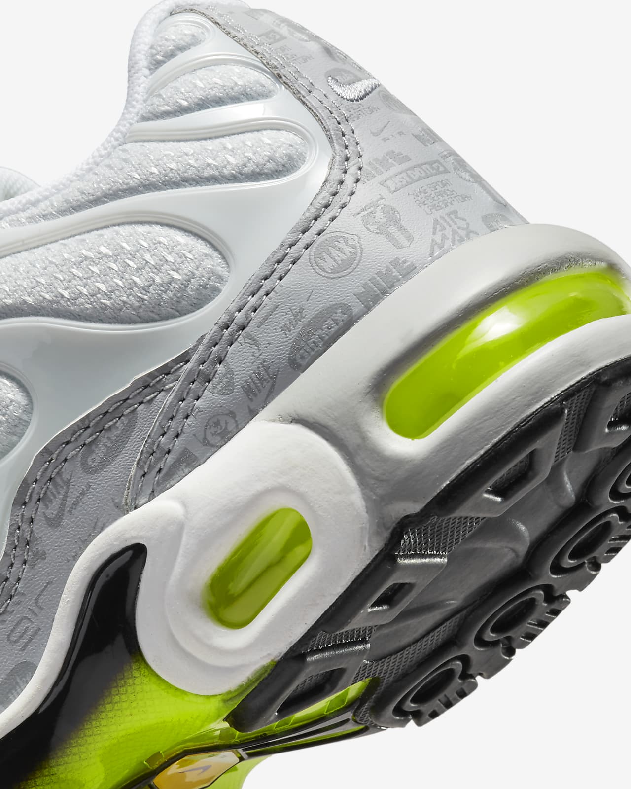 Nike Air Max Plus Younger Kids' Shoes. Nike ZA