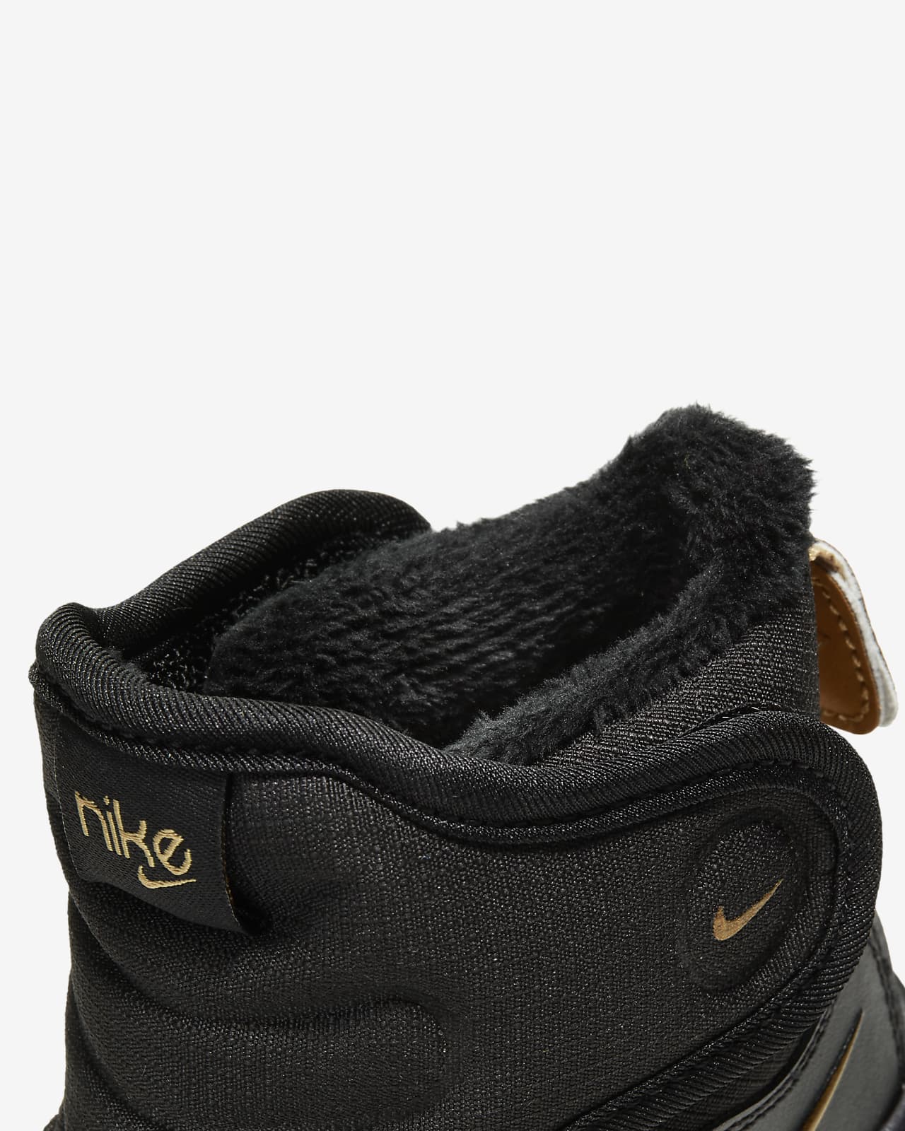 nike novice boots