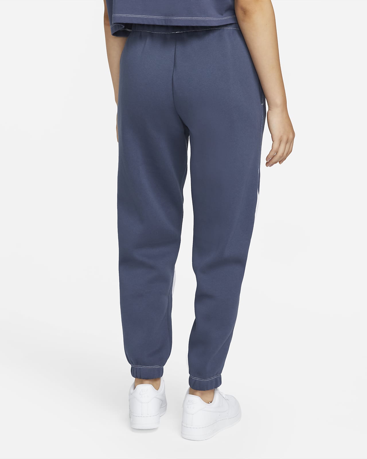 Pantalones de entrenamiento Easy Fleece para mujer Nike Sportswear Swoosh.  Nike.com