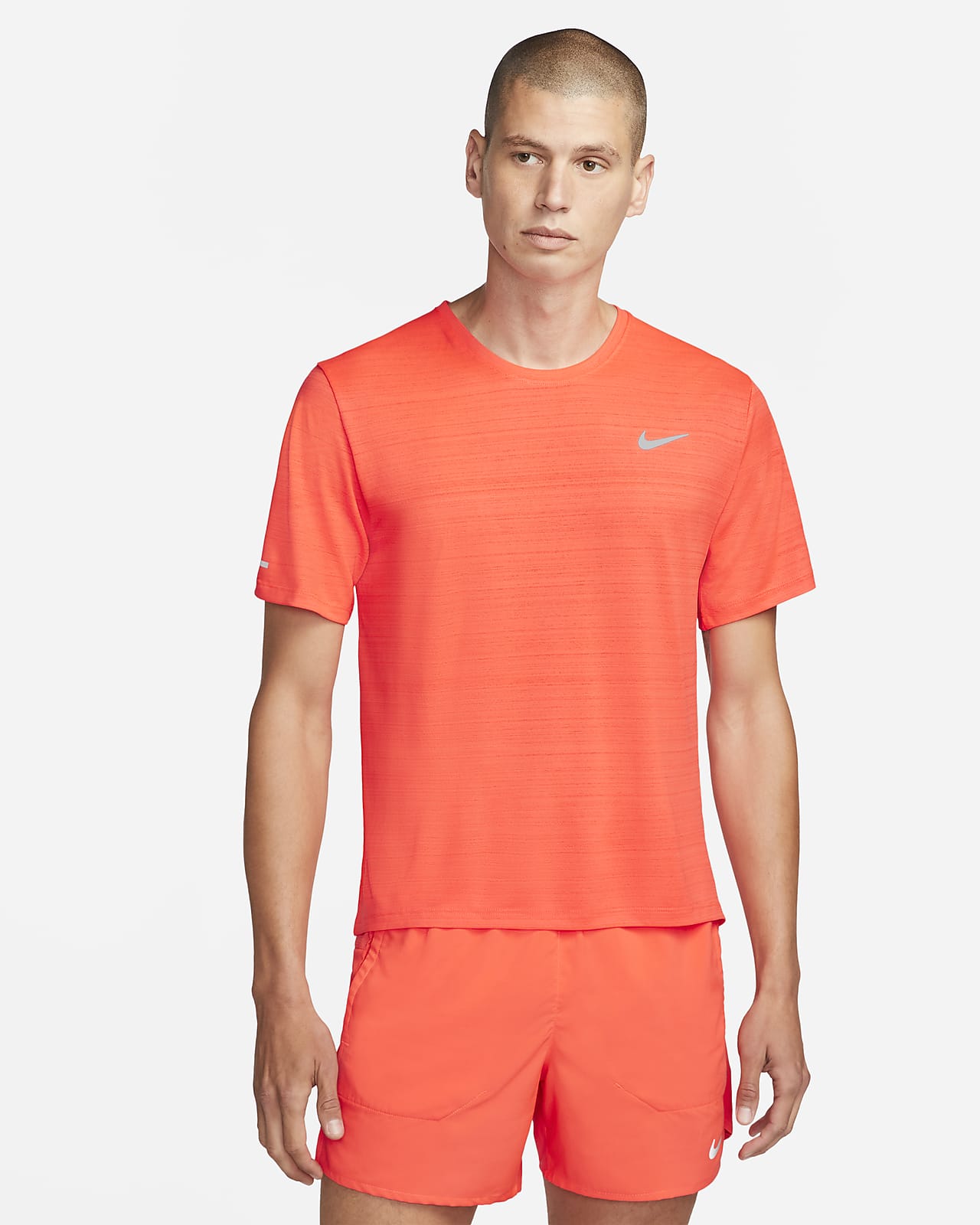 maglia running nike