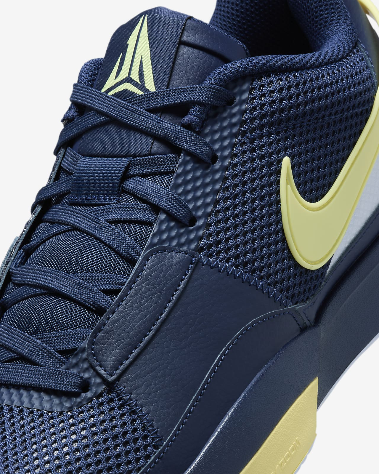 Navy blue basketball on sale shoes