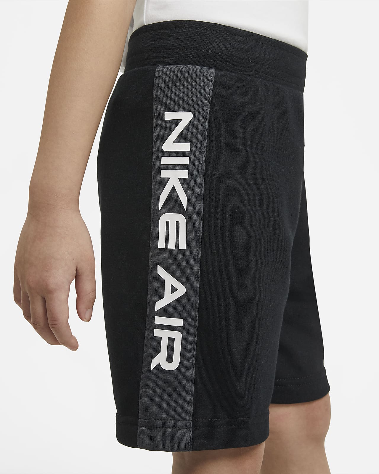 nike air shorts and t shirt