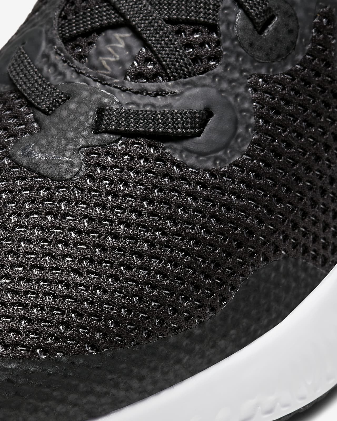 black nike running shoes kids