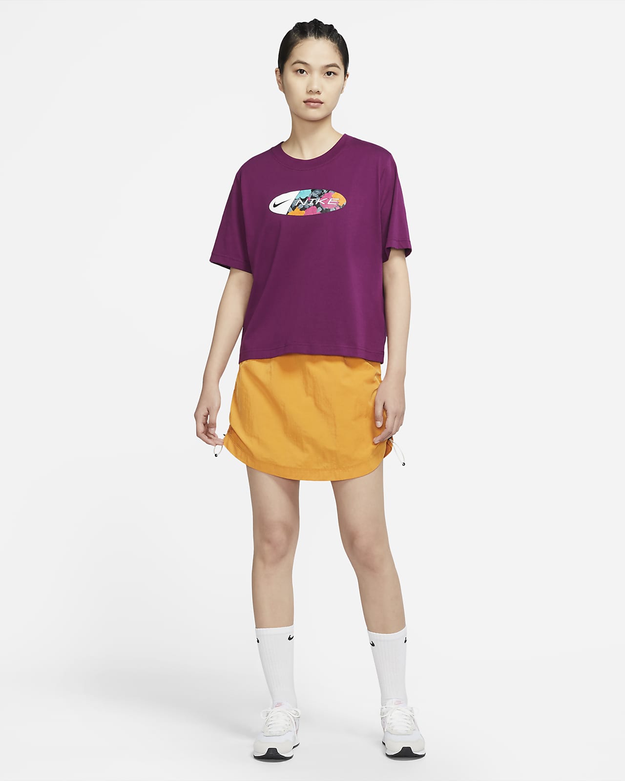 Playera para mujer Nike Sportswear Icon Clash de ajuste recto. Nike MX
