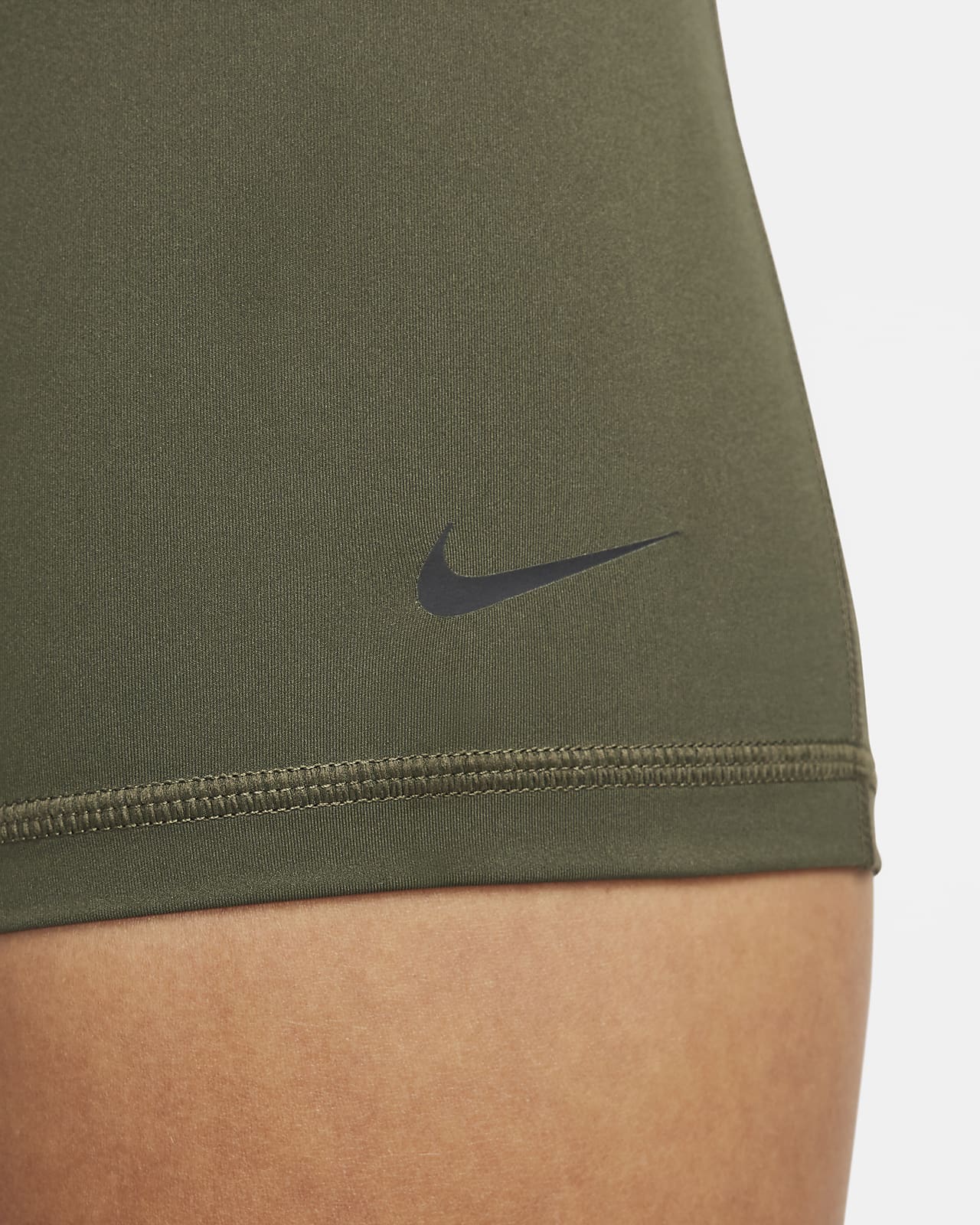 Calções de 7,5 cm Nike Pro para mulher