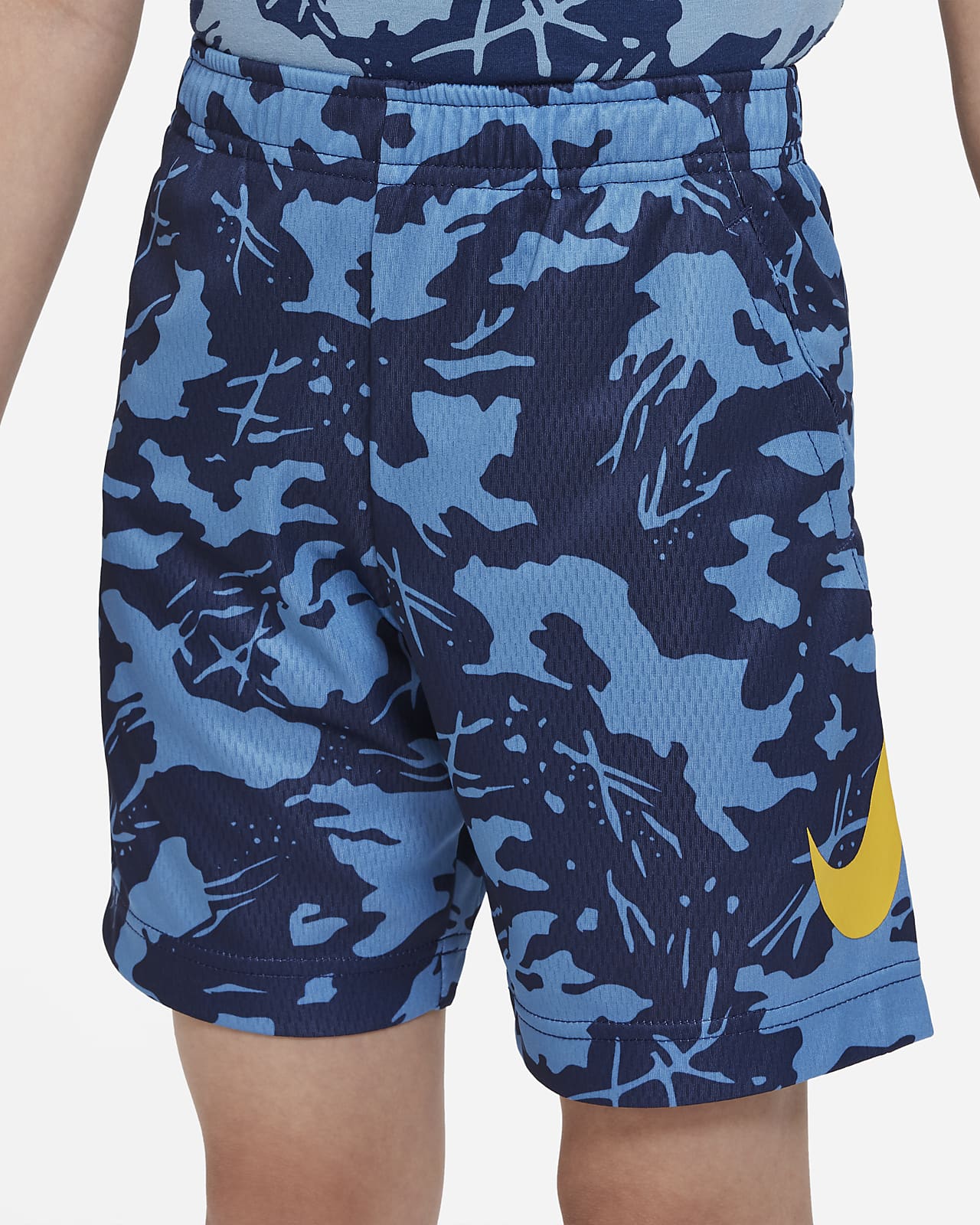 nike camo shorts blue