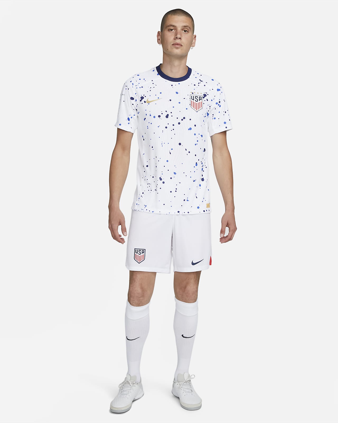 U.S. Soccer And Nike Launch 2022 Uniform Collection For Men And Women's National  Team