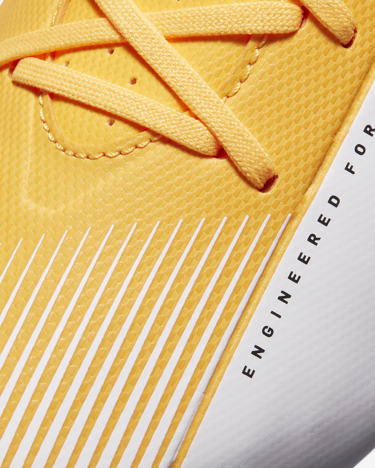 nike mercurial kuning